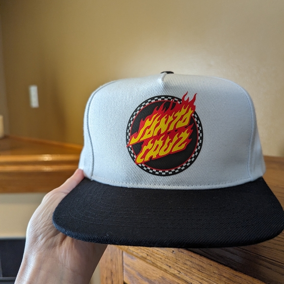 SANTA CRUZ hat NEW - Picture 5 of 15